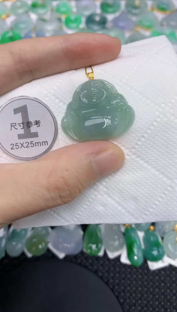 颈饰18K金镶嵌翡翠111111111