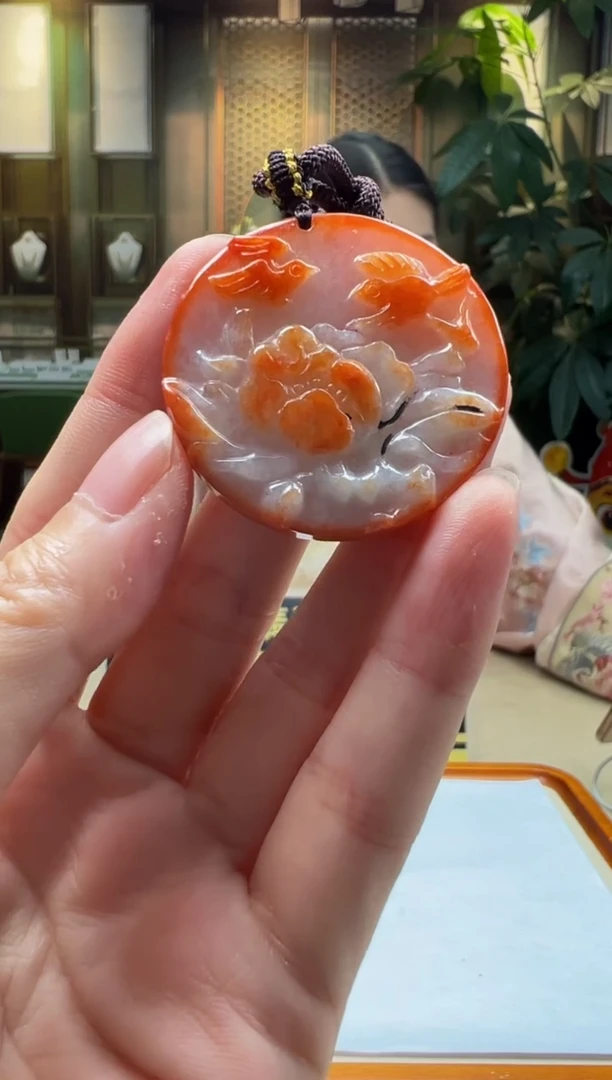 翡翠未镶嵌颈饰G2025-5-13-1