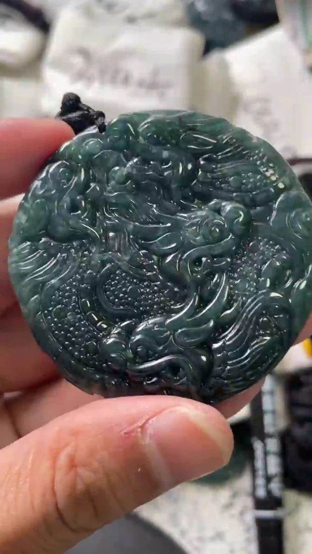 颈饰未镶嵌翡翠8