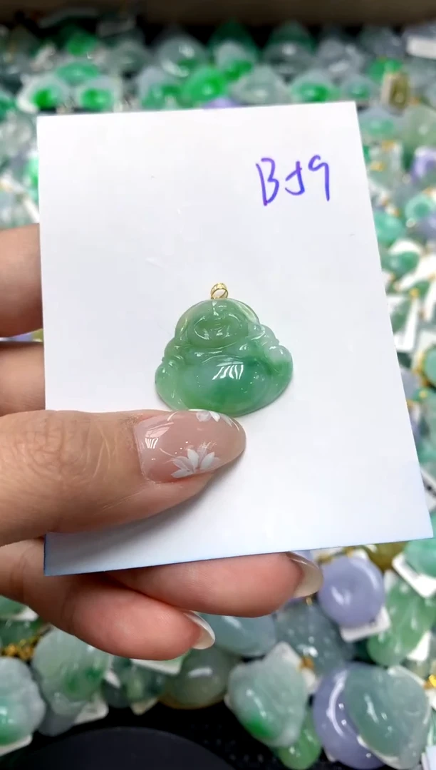 【闪购商品】翡翠颈饰18K金镶嵌111111111111111111