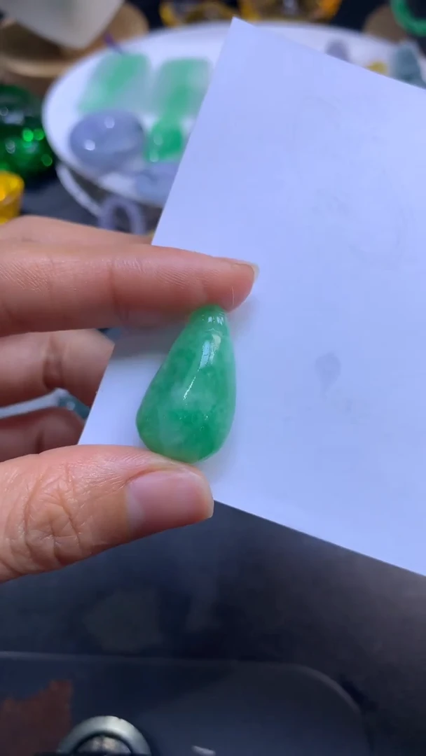 【闪购商品】定制翡翠未镶嵌翡翠