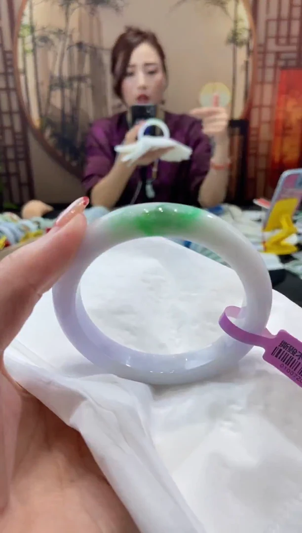 【闪购商品】翡翠手镯未镶嵌00008551