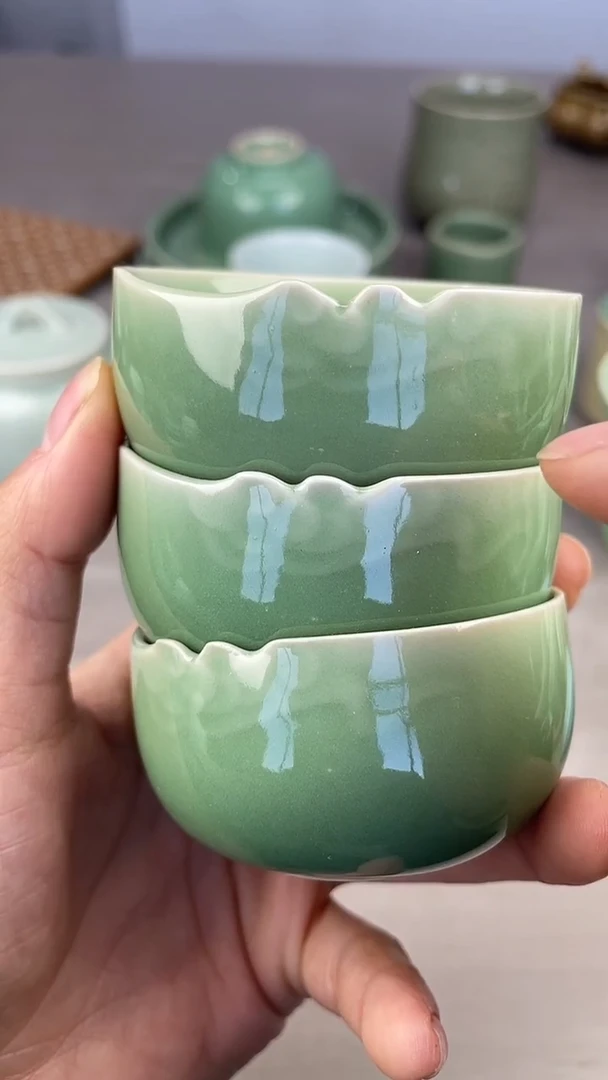 青瓷仓储福利清仓