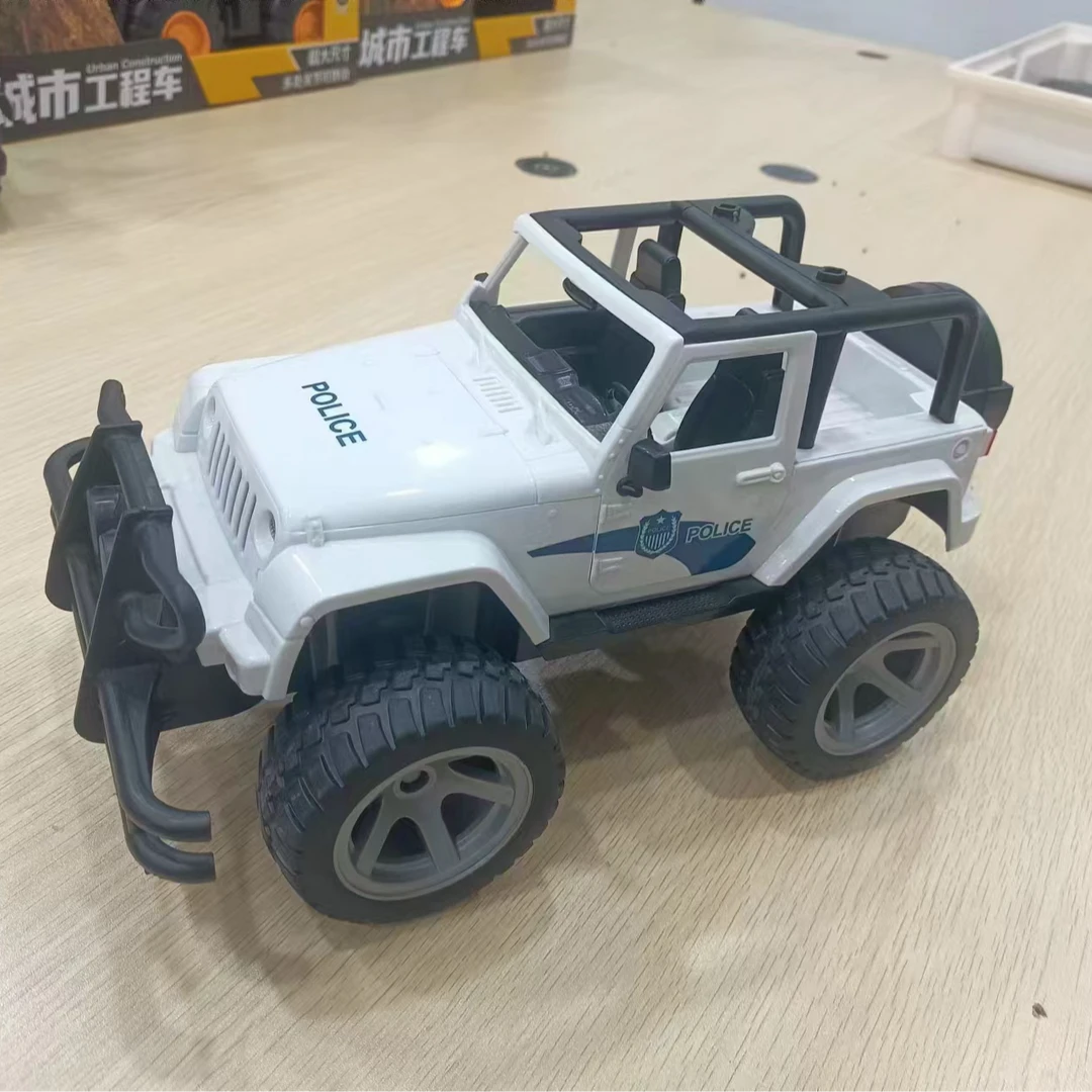 23厘米惯性白色越野车【电商盒包装】