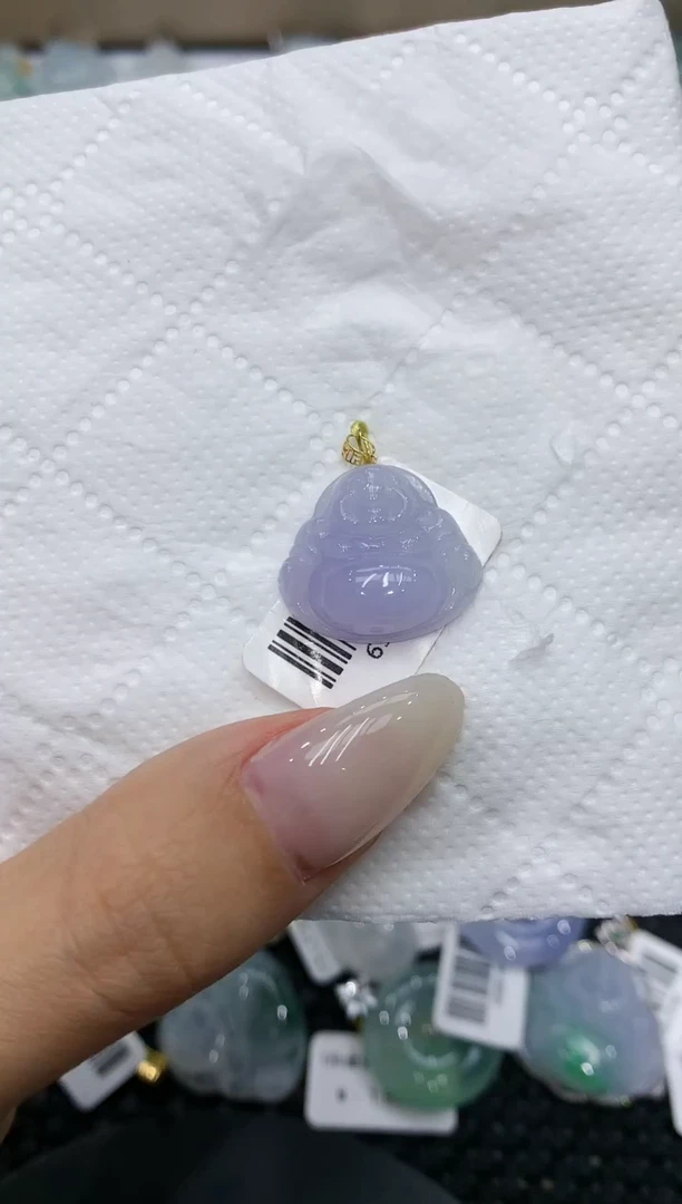 颈饰18K金镶嵌翡翠111111111111