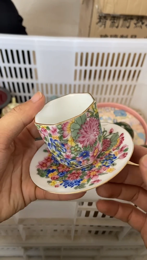 杯无运费险有瑕疵的摄影的产品有使用过的痕迹有点脏介意勿拍