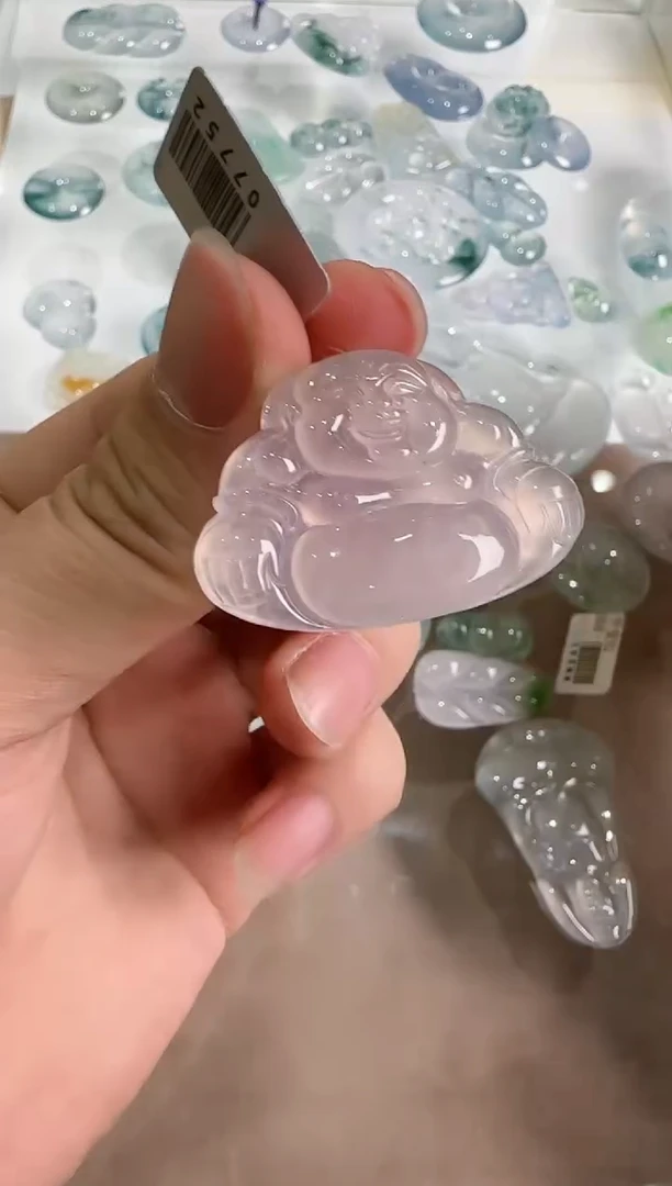 【闪购商品】翡翠吊坠(不含链)未镶嵌··