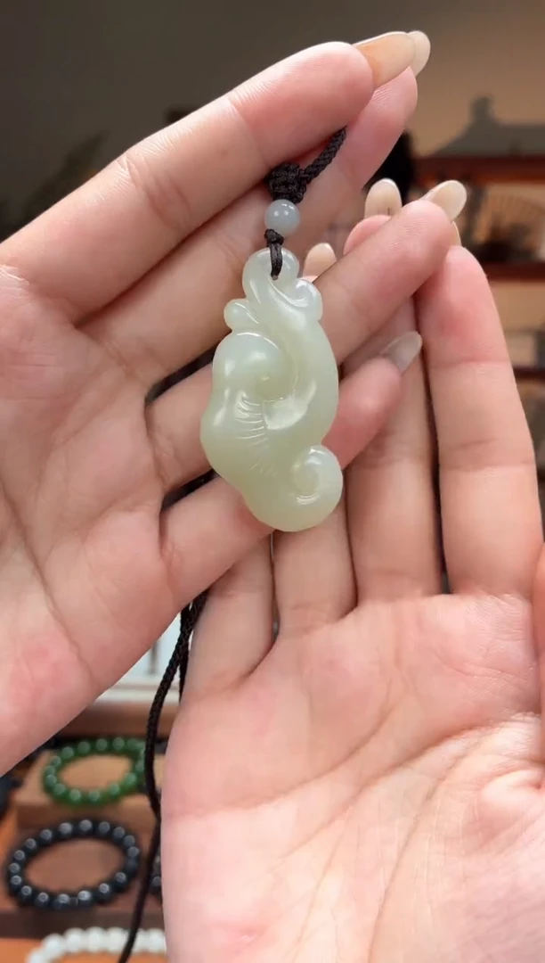 吊坠(不含链)未镶嵌和田玉吊坠