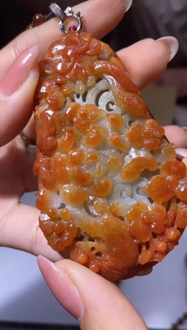 颈饰未镶嵌翡翠38097