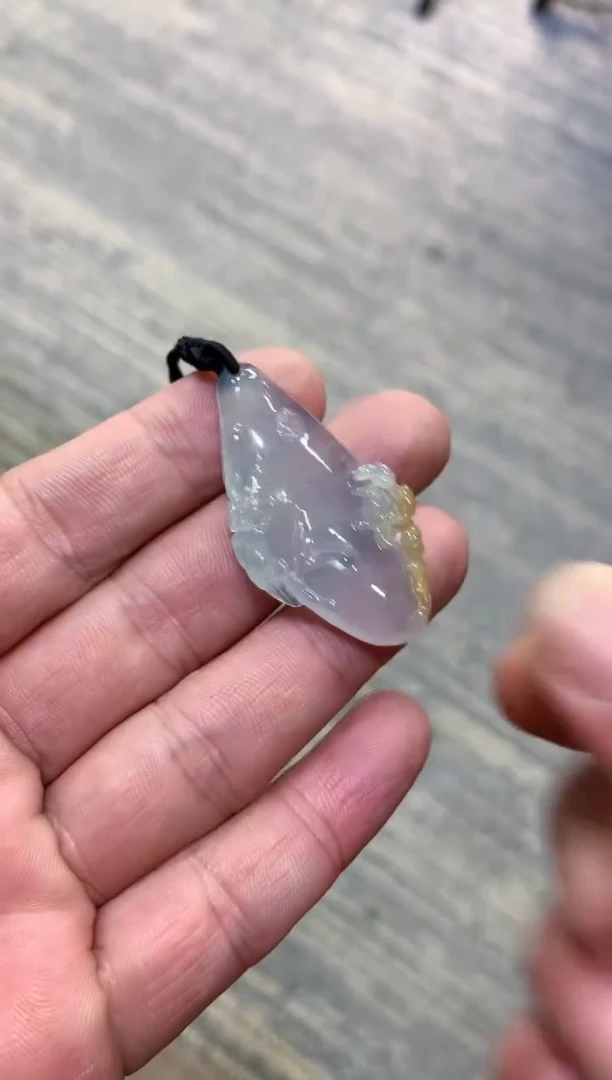 颈饰未镶嵌翡翠天然A货翡翠