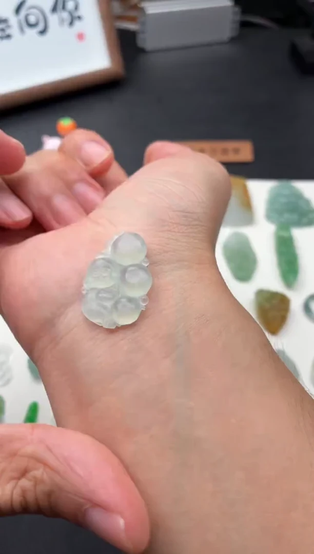 未镶嵌定制翡翠