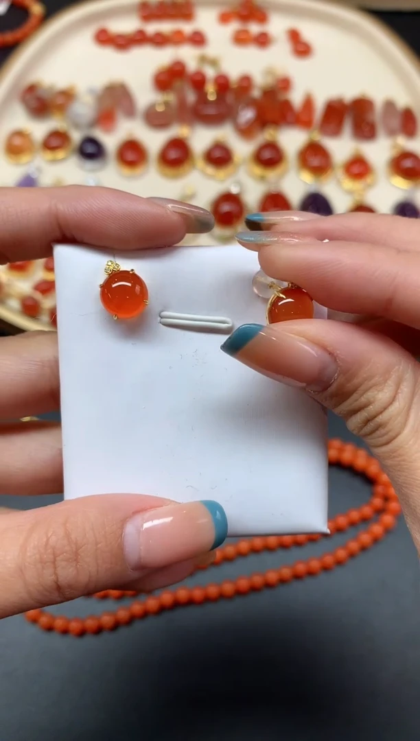 【闪购商品】南红玛瑙耳饰18K金镶嵌耳饰A31|1380