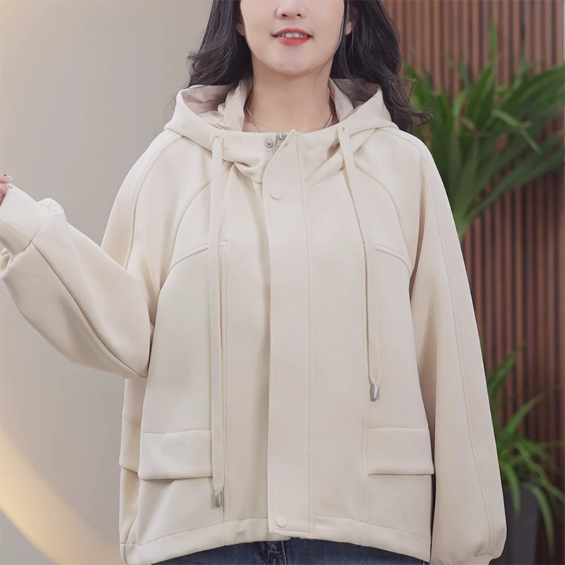 砂洗莫代尔大码外套女百搭舒适休闲连帽软糯Q弹时尚春季短款风衣