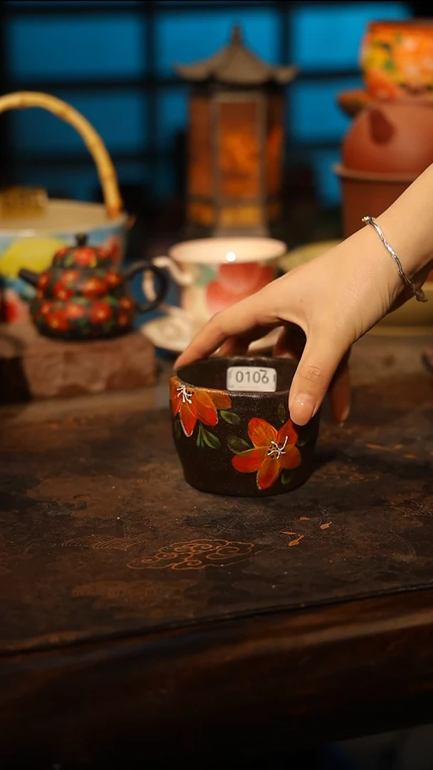 陶瓷景德镇高温釉下彩手工手绘款式