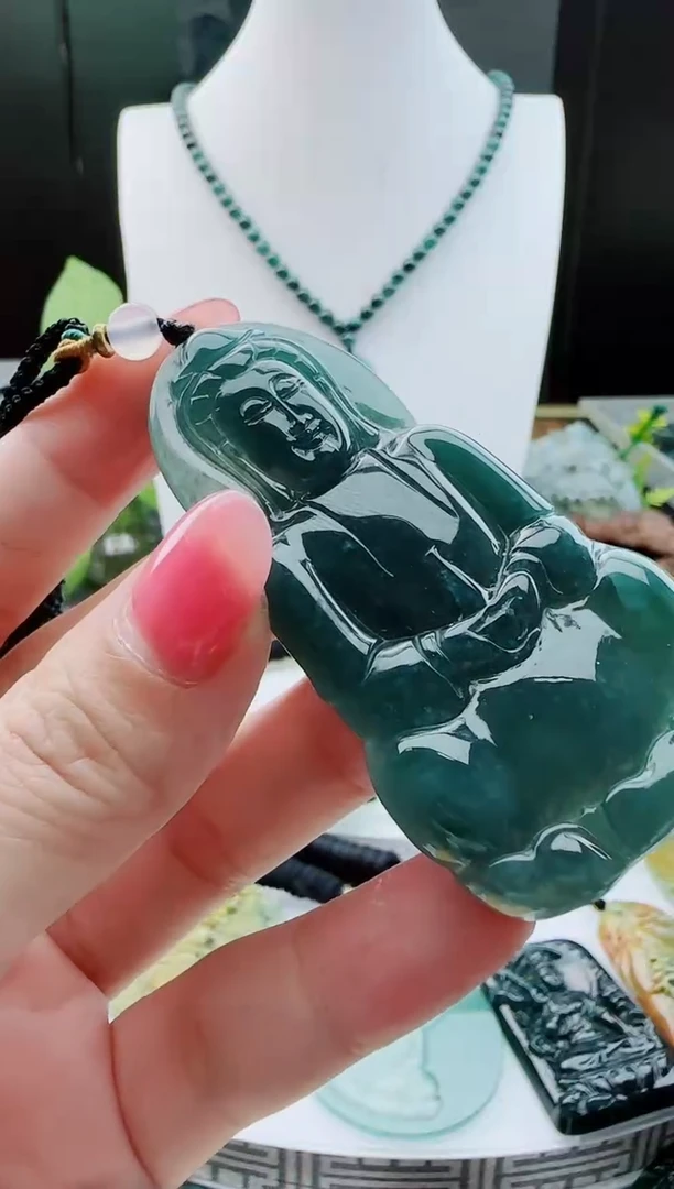 【闪购商品】翡翠颈饰未镶嵌多样性随机一件发货