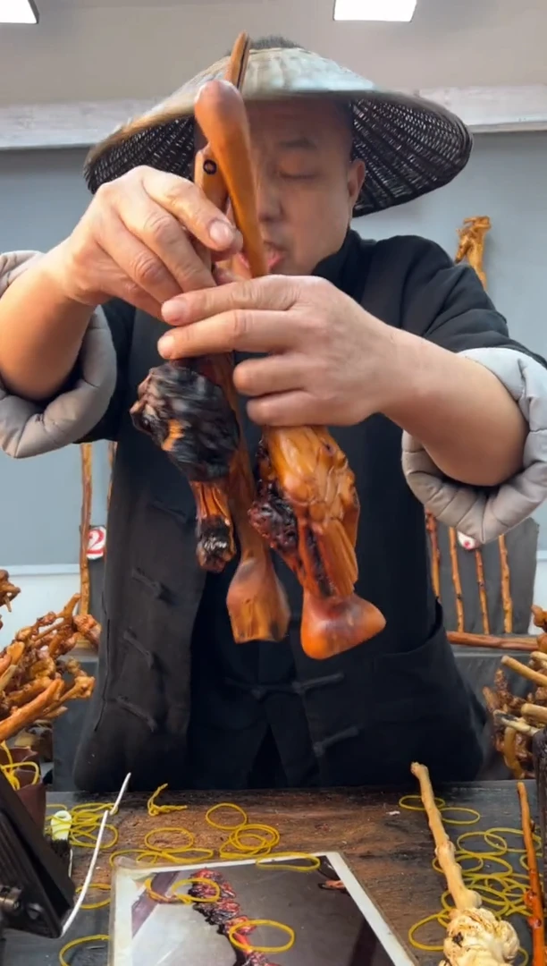 【闪购商品】黑果木其他黑果木406