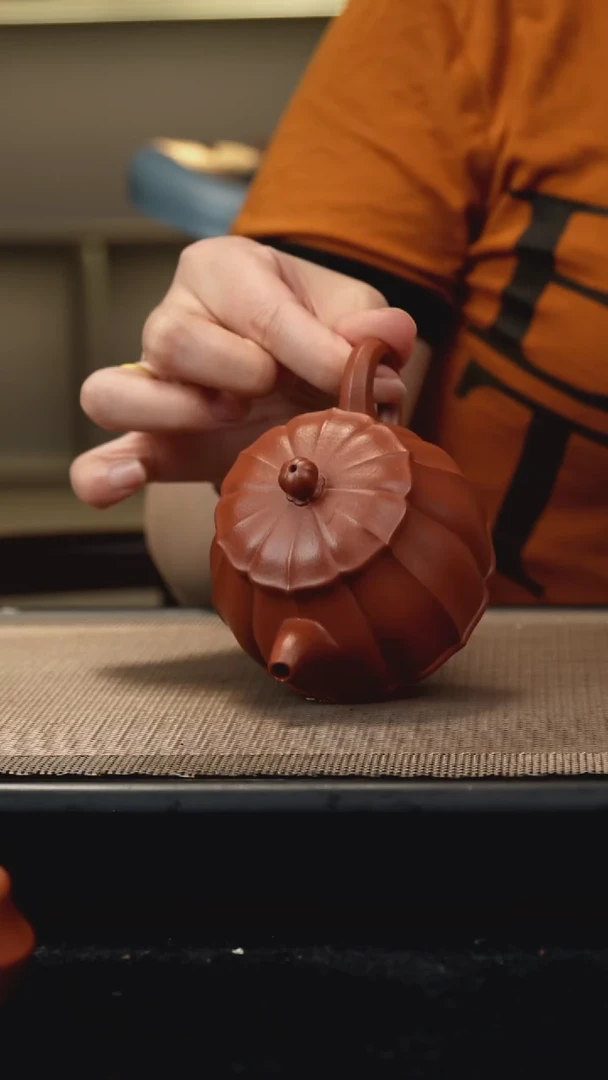 茶壶紫砂生砂朱泥筋纹若溪150cc