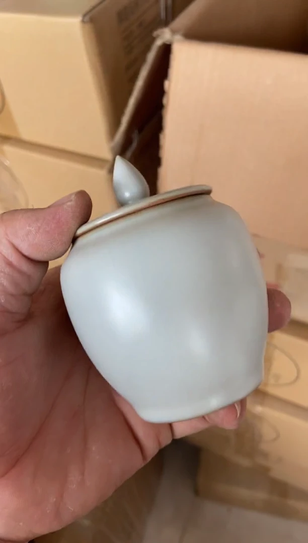 杯无运费险有瑕疵的摄影的产品有使用过的痕迹有点脏介意勿拍