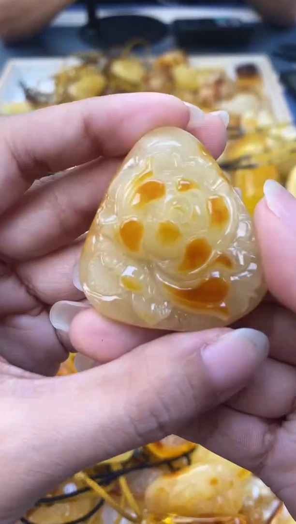 未镶嵌琥珀裸石天然琥珀蜜蜡