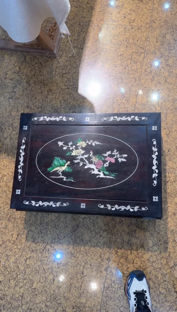 【闪购商品】木非洲  紫檀   炕桌  工艺品