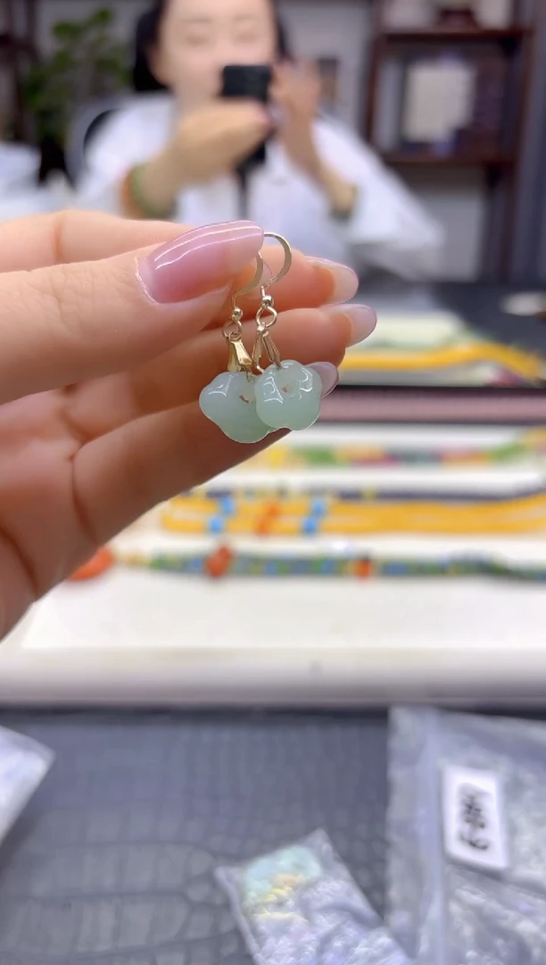 14K金镶嵌和田玉耳饰DIY款E869