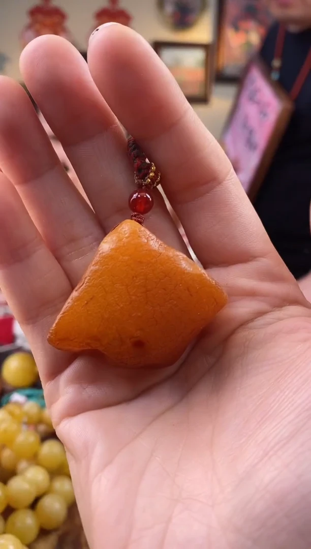 【闪购商品】琥珀颈饰未镶嵌吊坠