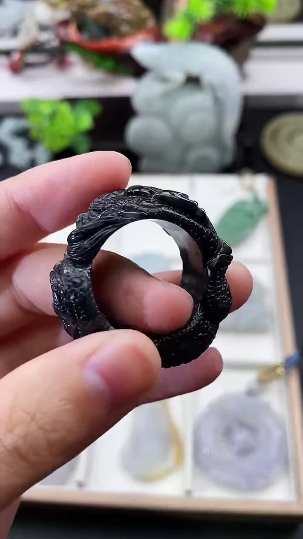 颈饰未镶嵌翡翠天然缅甸A货翡翠