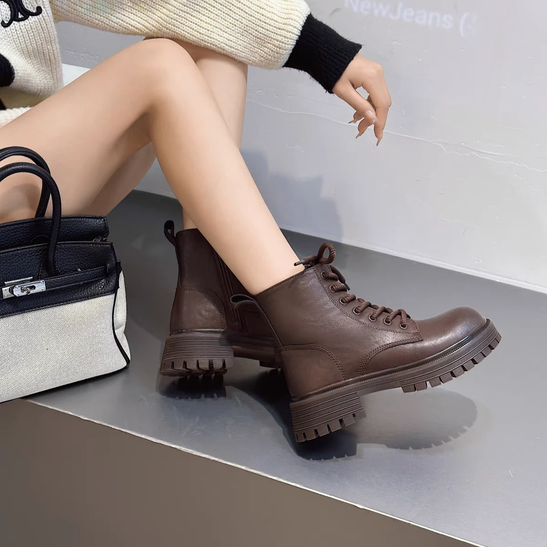 网红酷酷潮流机车短靴女2024新款冬季高级感厚底松糕马丁靴386