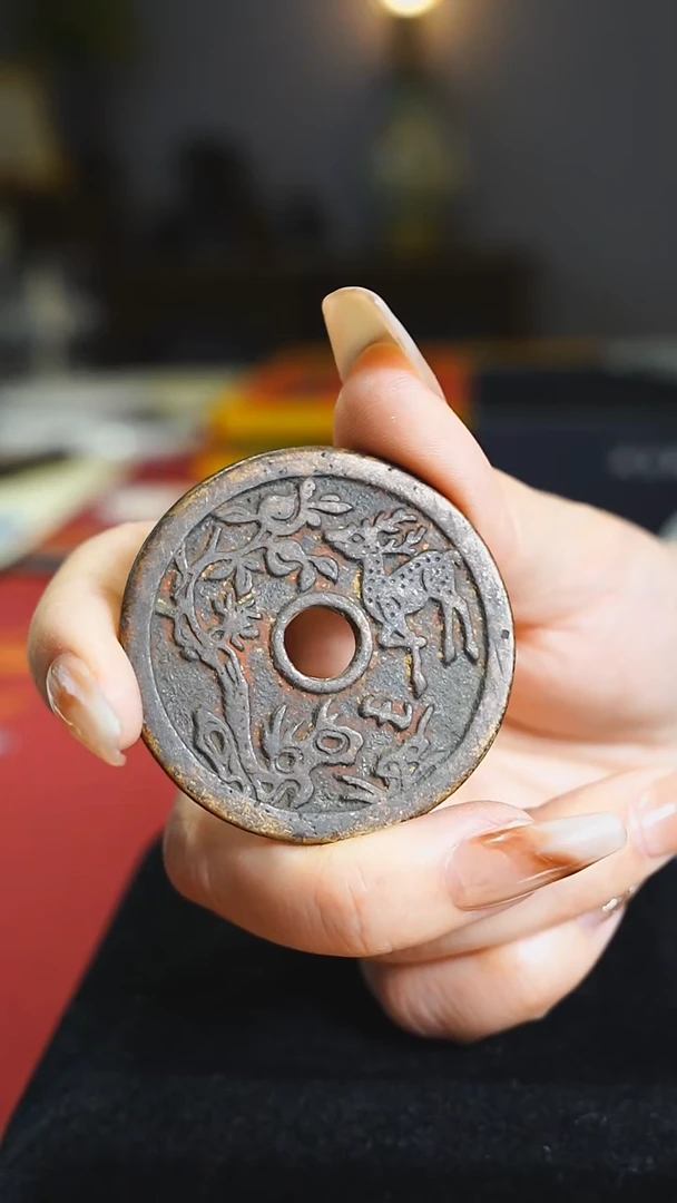 铜小鹿吃桃金玉满堂4.6cm/3599