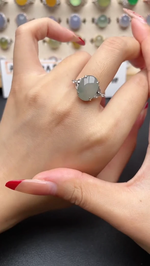 【闪购商品】翡翠戒指银S925镶嵌一物一证一礼盒