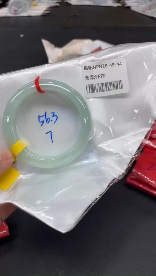 未镶嵌手镯翡翠翡翠手镯