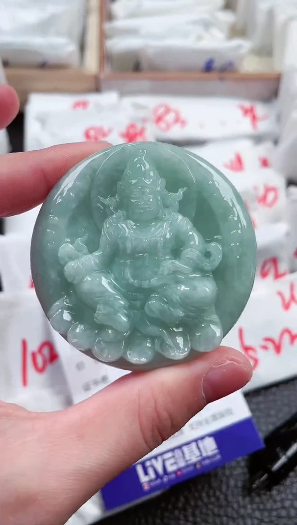 【闪购商品】翡翠颈饰未镶嵌00009597