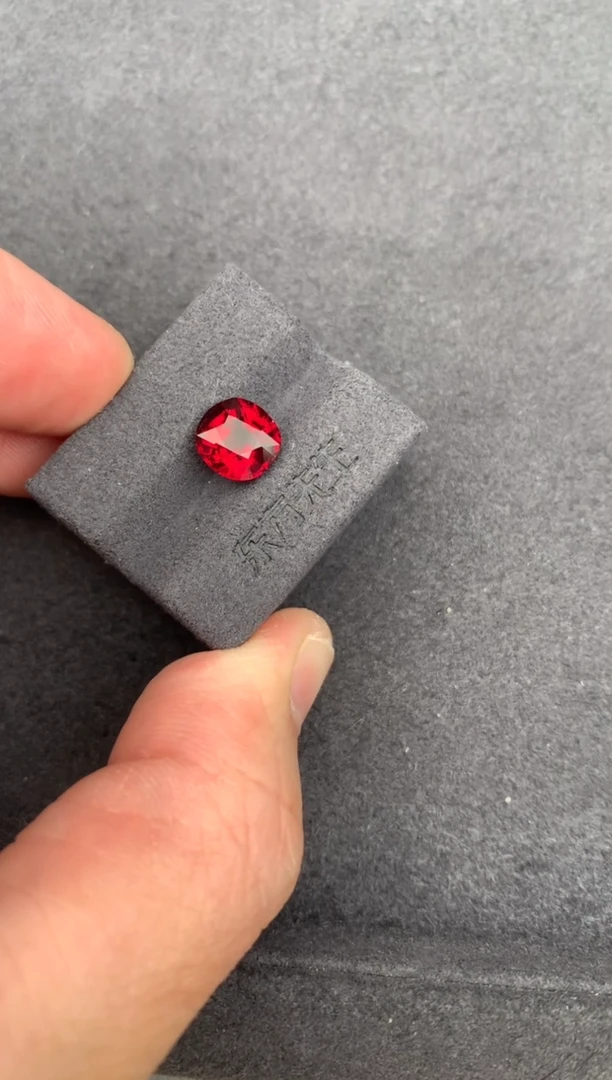 未镶嵌珠宝半成品碧玺1.8ct卢比莱 定制 BE