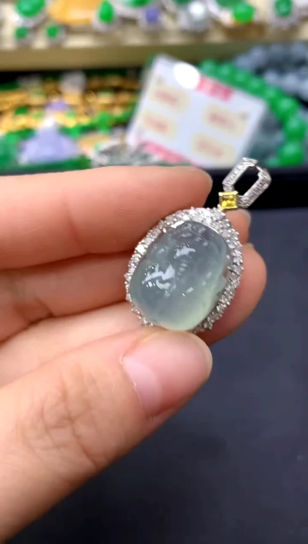 颈饰18K金镶嵌翡翠431-中国好珍宝
