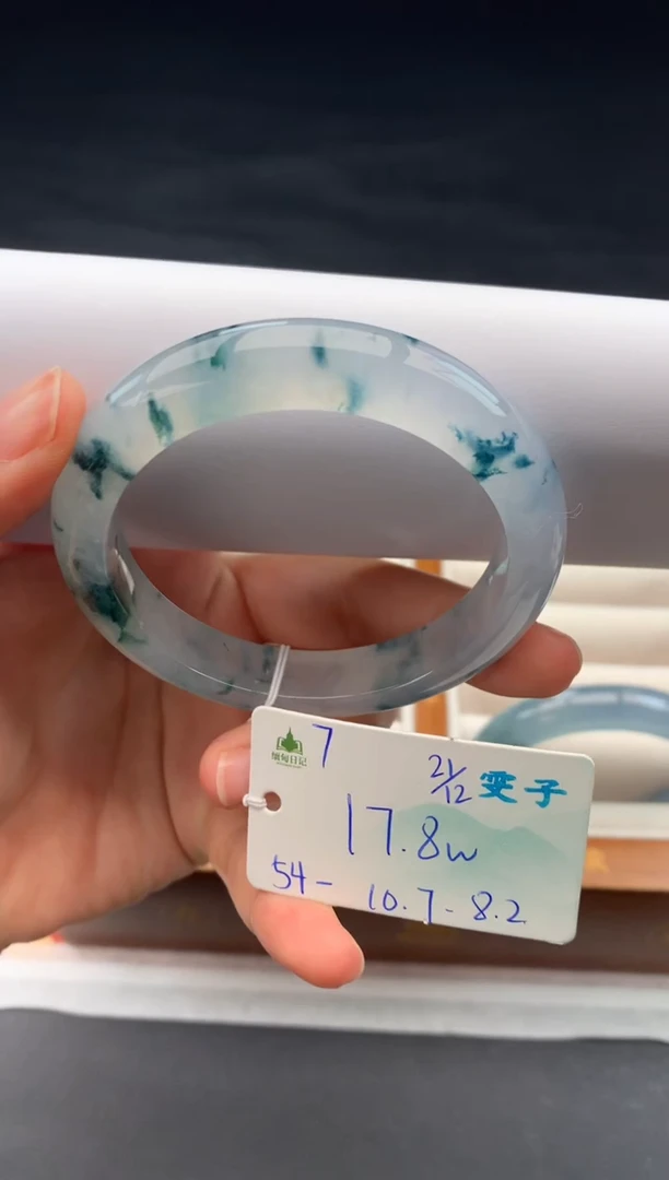 未镶嵌手镯翡翠翡翠自带#送人#，假一赔三
