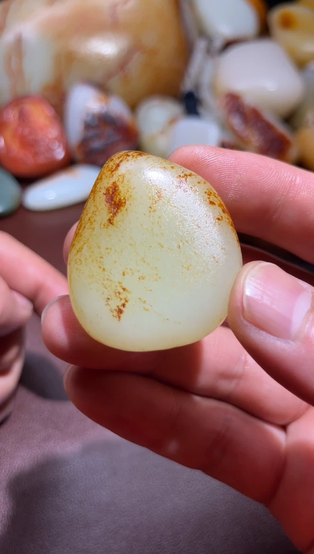 未镶嵌和田玉挂件荷****…和田玉