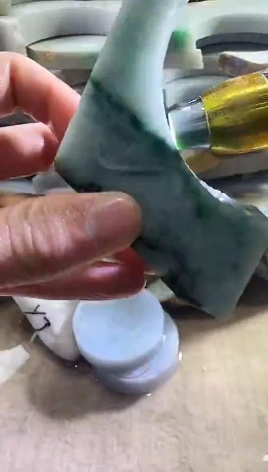 裸石翡翠缅甸翡翠A货花153
