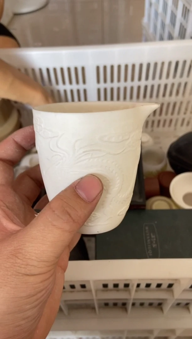 杯无运费险有瑕疵的摄影的产品有使用过的痕迹有点脏介意勿拍