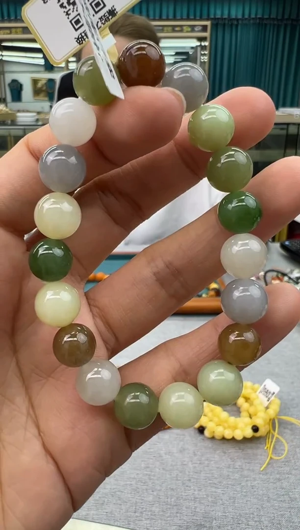 手链未镶嵌和田玉84秒拍号假一罚十