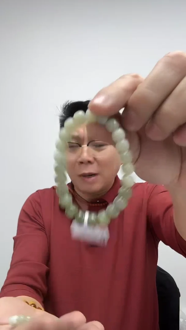 【闪购商品】琥珀裸石未镶嵌97（有瑕介意勿拍）