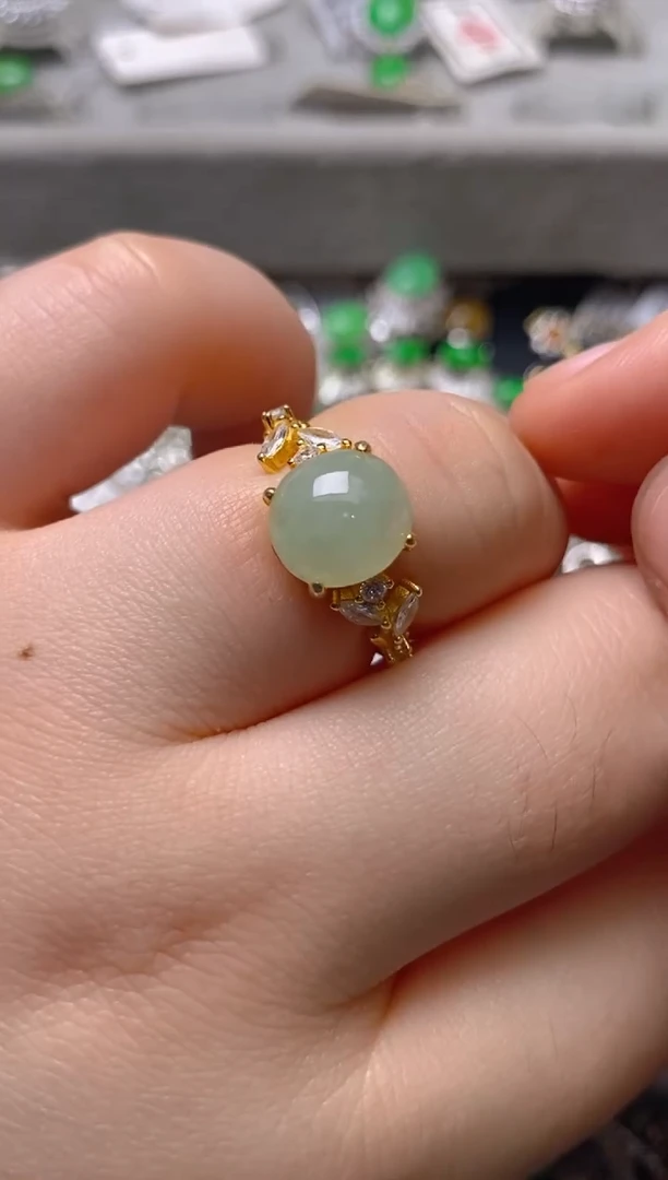 银S925镶嵌戒指翡翠百内无证书