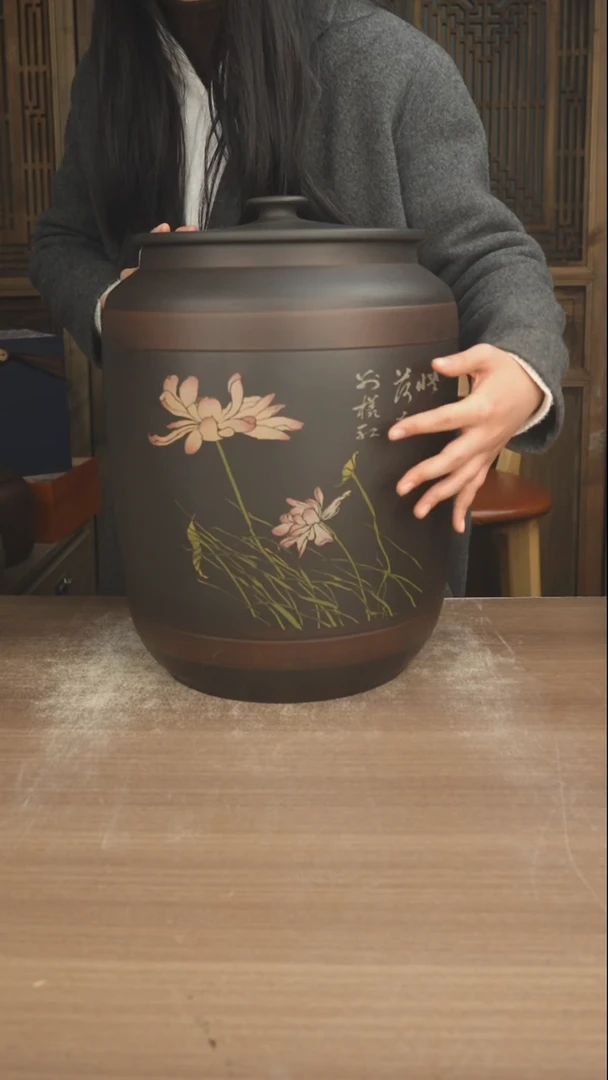 罐云南建水紫陶茶缸