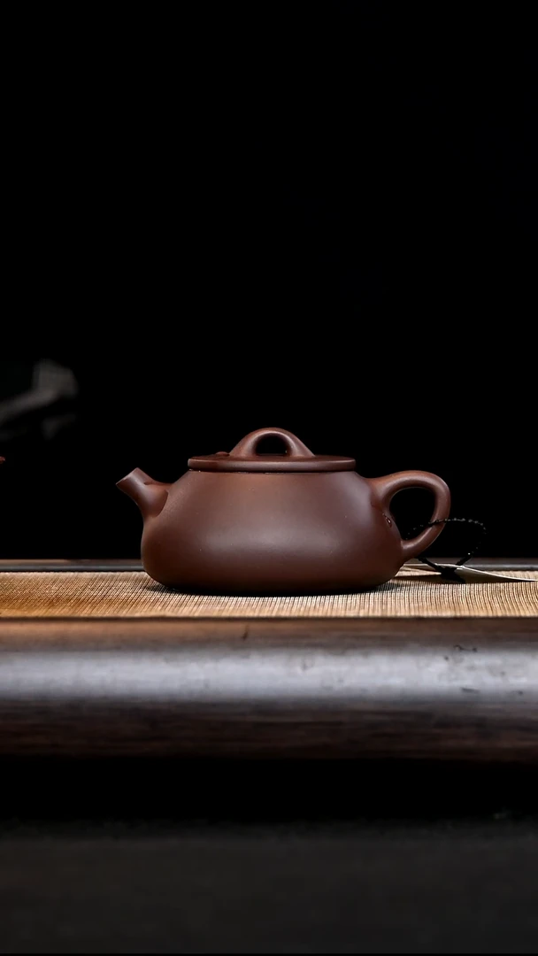 【闪购商品】紫砂茶壶GP16112 和圆 底槽清