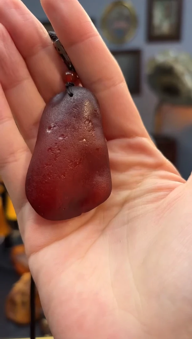 琥珀颈饰未镶嵌吊坠