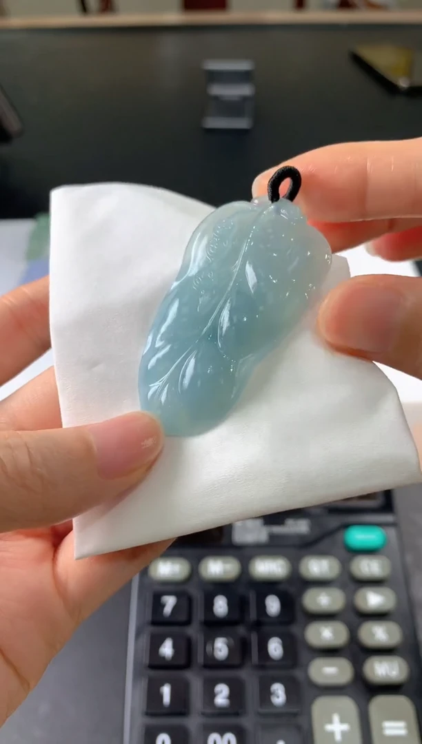 未镶嵌定制翡翠s****y毛货抛光