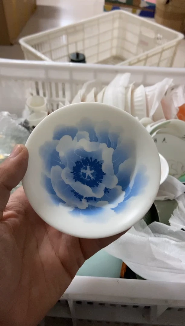 杯无运费险有瑕疵的摄影的产品有使用过的痕迹有点脏介意勿拍