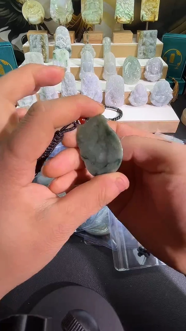 颈饰未镶嵌翡翠12/6    4