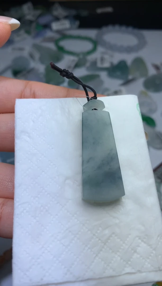 未镶嵌定制翡翠毛货