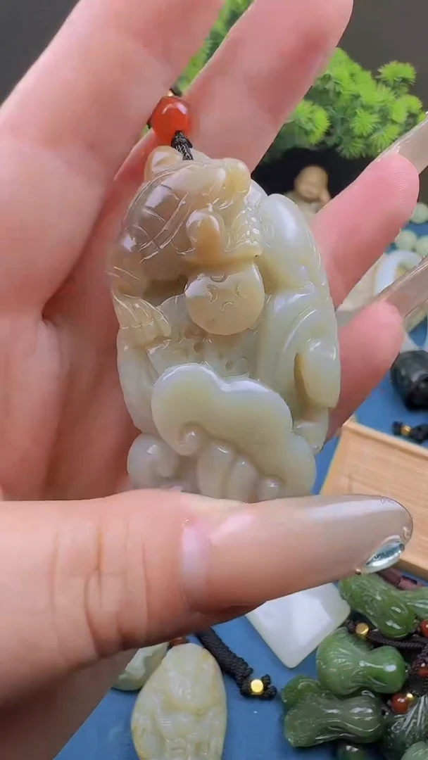 和田玉未镶嵌颈饰68
