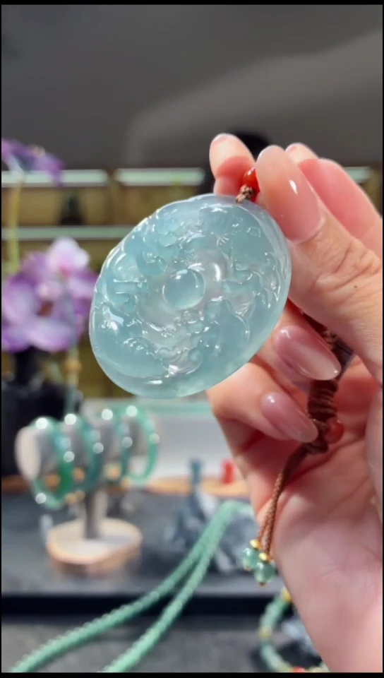 吊坠(不含链)未镶嵌翡翠乾坤鱼